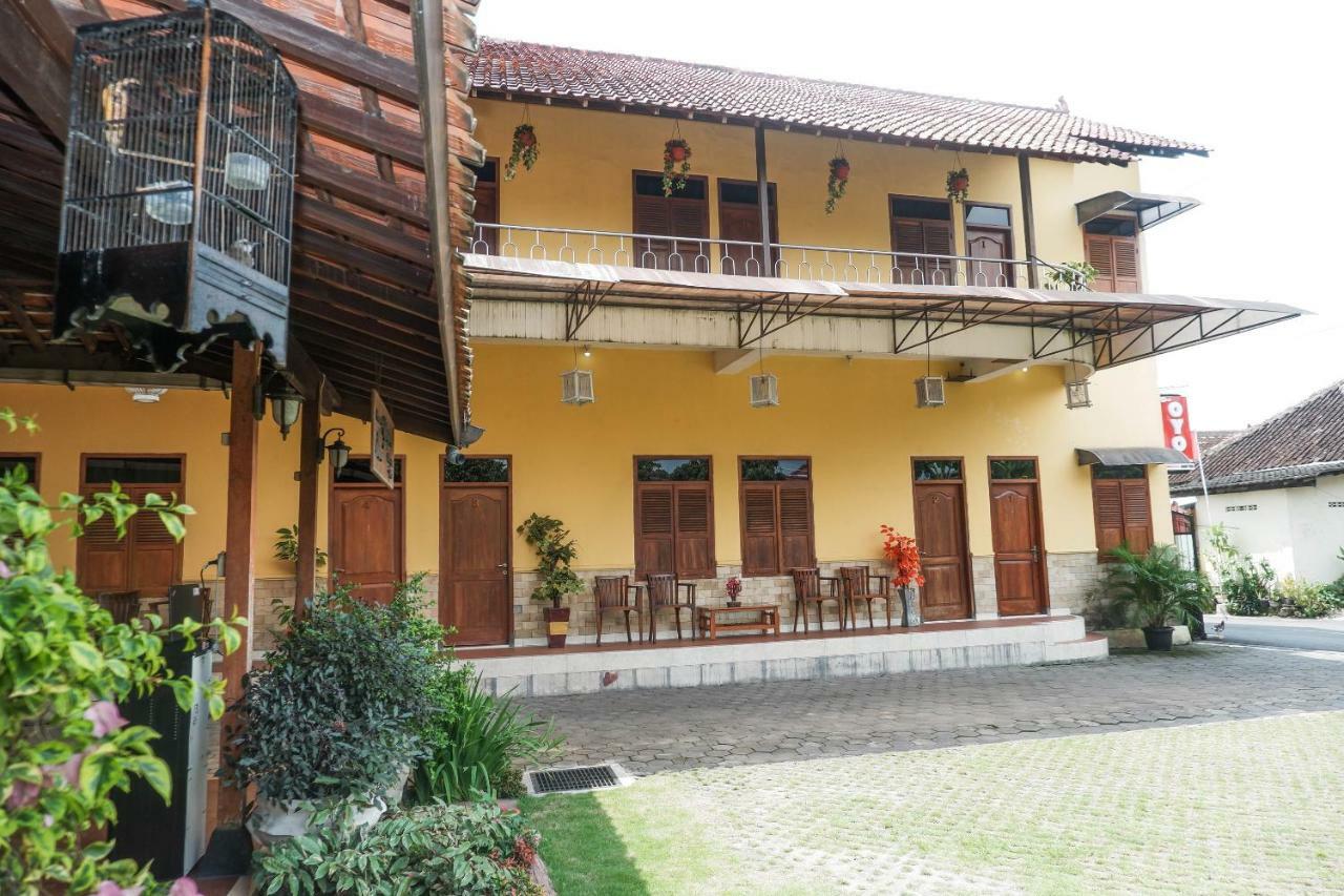 Oyo 405 Wisma Yosoputro Tanjungtirto Εξωτερικό φωτογραφία