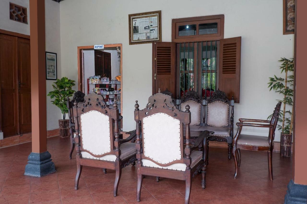 Oyo 405 Wisma Yosoputro Tanjungtirto Εξωτερικό φωτογραφία