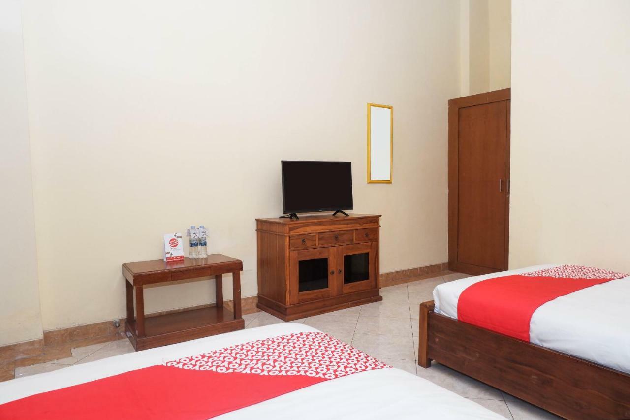 Oyo 405 Wisma Yosoputro Tanjungtirto Εξωτερικό φωτογραφία